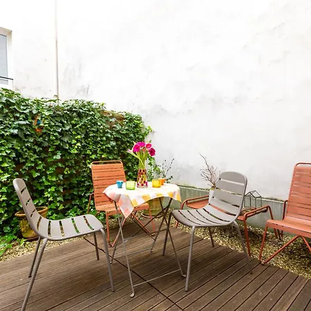 Apartment Studio Montonnerre Avec Terrasse Proche Necker Et Montparnasse Paris