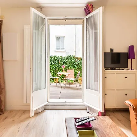 Studio Montonnerre Avec Terrasse Proche Necker Et Montparnasse