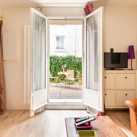 Studio Montonnerre Avec Terrasse Proche Necker Et Montparnasse