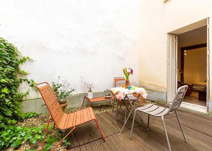 Studio Montonnerre Avec Terrasse Proche Necker Et Montparnasse Apartment *